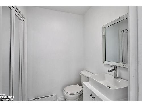 1-1 Spruce Street, Wasaga Beach, ON - Indoor Photo Showing Bathroom