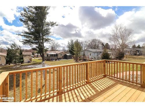 15 Hawthorne Drive, Innisfil, ON - Outdoor With Deck Patio Veranda