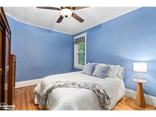 4 Stocking Lane, Huntsville, ON - Indoor Photo Showing Bedroom