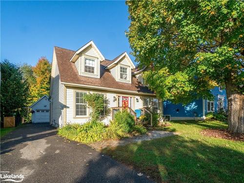 26 Coates Avenue, Bracebridge, ON - Outdoor