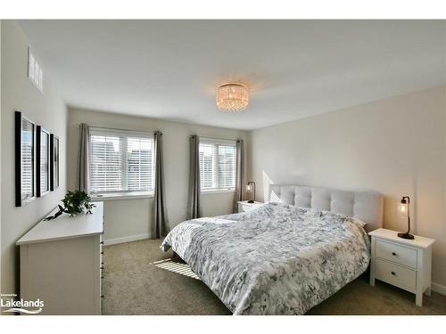 349 Yellow Birch Crescent, The Blue Mountains, ON - Indoor Photo Showing Bedroom