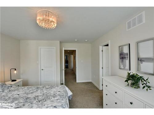 349 Yellow Birch Crescent, The Blue Mountains, ON - Indoor Photo Showing Bedroom