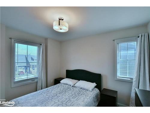 349 Yellow Birch Crescent, The Blue Mountains, ON - Indoor Photo Showing Bedroom