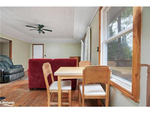 655 Evergreen Trail, Huntsville, ON - Indoor Photo Showing Dining Room