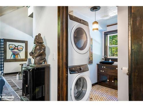 600055 50 Street S, Chatsworth, ON - Indoor Photo Showing Laundry Room