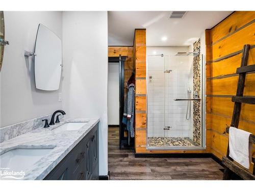 600055 50 Street S, Chatsworth, ON - Indoor Photo Showing Bathroom