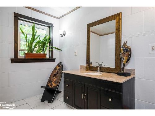 600055 50 Street S, Chatsworth, ON - Indoor Photo Showing Bathroom