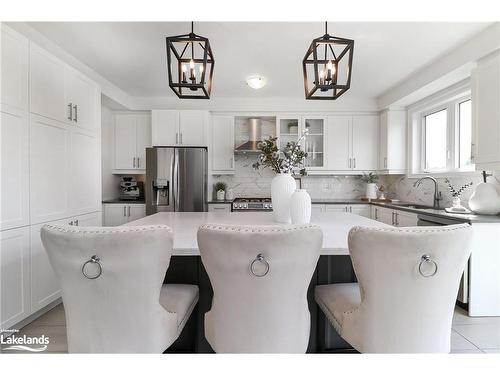 13 Autumn Drive, Wasaga Beach, ON - Indoor Photo Showing Kitchen