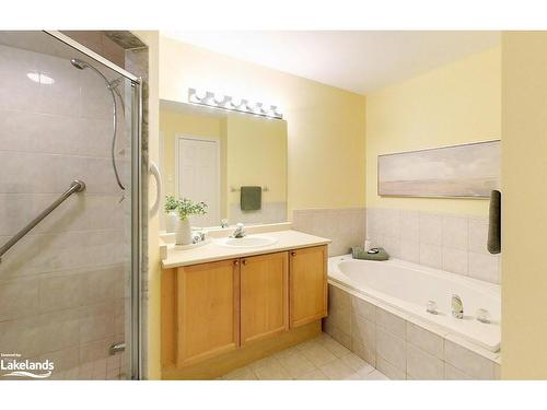 321 Balsam Street, Collingwood, ON - Indoor Photo Showing Bathroom