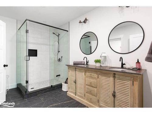 84 Swallowdale Road, Huntsville, ON - Indoor Photo Showing Bathroom