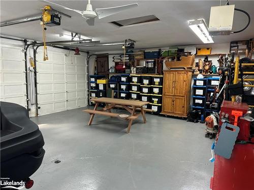 1751 Cedar Lane, Bracebridge, ON - Indoor Photo Showing Garage