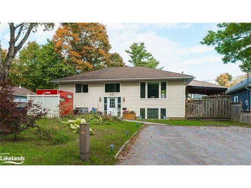 221 Maple Street, Bracebridge, ON - Outdoor