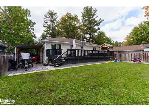 221 Maple Street, Bracebridge, ON - Outdoor With Deck Patio Veranda