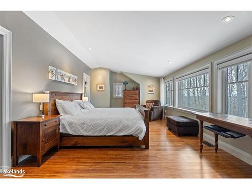 177 Osprey Heights Road, Grey Highlands, ON - Indoor Photo Showing Bedroom