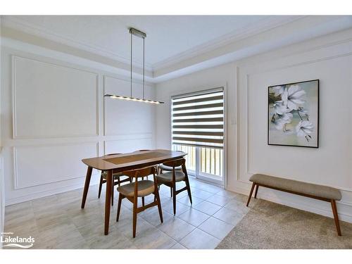 11 Spencer Street, Collingwood, ON - Indoor Photo Showing Dining Room