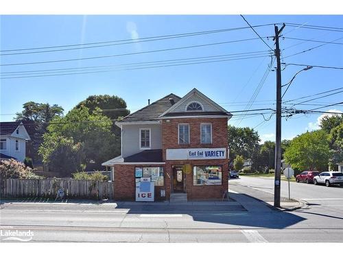 256 Ontario Street, Collingwood, ON 