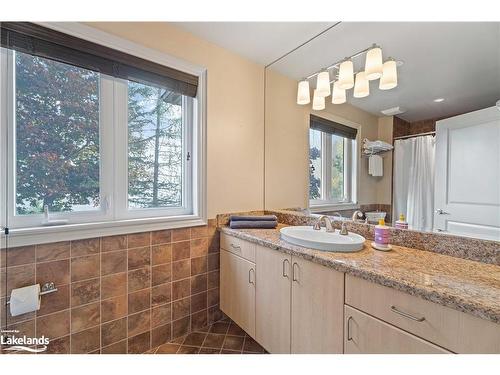 1-1 Donald Drive, Port Carling, ON - Indoor Photo Showing Bathroom