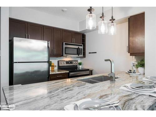 373 Mariners Way, Collingwood, ON - Indoor Photo Showing Kitchen With Stainless Steel Kitchen With Double Sink