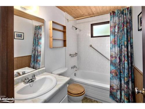 146 Campbell Crescent, The Blue Mountains, ON - Indoor Photo Showing Bathroom