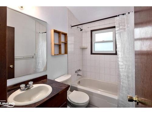 146 Campbell Crescent, The Blue Mountains, ON - Indoor Photo Showing Bathroom