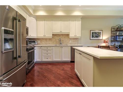 302-27 Beaver Street, Thornbury, ON - Indoor Photo Showing Kitchen With Stainless Steel Kitchen