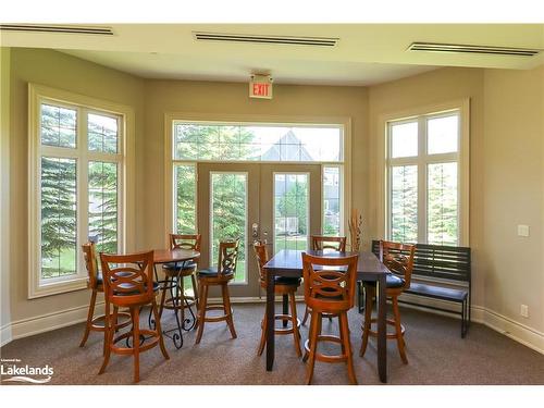 302-27 Beaver Street, Thornbury, ON - Indoor Photo Showing Dining Room