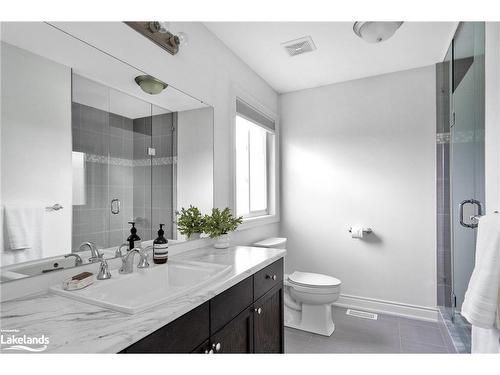 101 Garbutt Crescent, Collingwood, ON - Indoor Photo Showing Bathroom