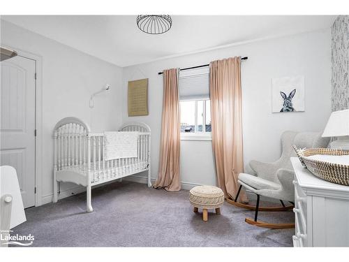 101 Garbutt Crescent, Collingwood, ON - Indoor Photo Showing Bedroom