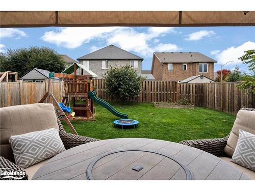 101 Garbutt Crescent, Collingwood, ON - Outdoor With Backyard