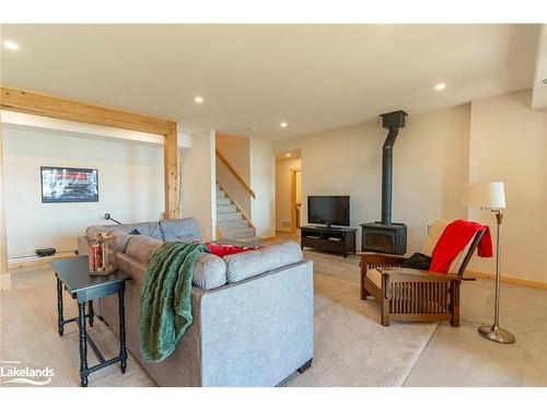 1316 True North Road, Haliburton, ON - Indoor Photo Showing Living Room