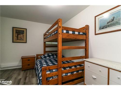 178 Brophy'S Lane, The Blue Mountains, ON - Indoor Photo Showing Bedroom