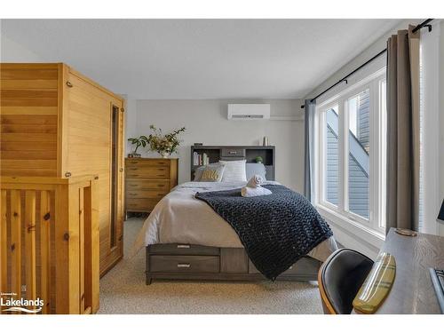 180-49 Trott Boulevard, Collingwood, ON - Indoor Photo Showing Bedroom