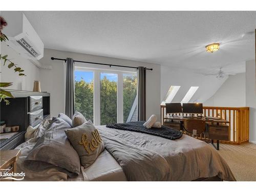 180-49 Trott Boulevard, Collingwood, ON - Indoor Photo Showing Bedroom