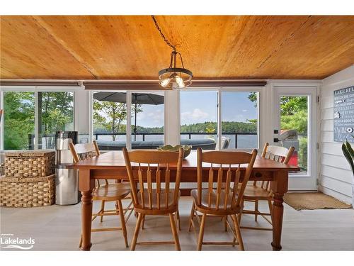 3716 Brunel Road, Lake Of Bays, ON - Indoor Photo Showing Dining Room