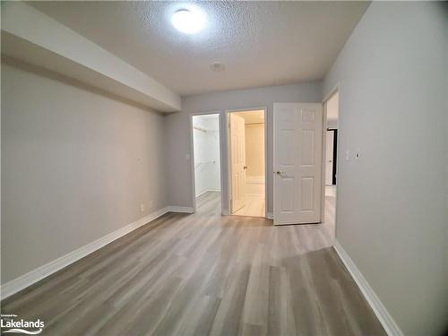 606-23 Hollywood Avenue, Toronto, ON - Indoor Photo Showing Other Room