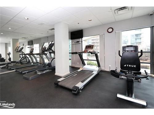 606-23 Hollywood Avenue, Toronto, ON - Indoor Photo Showing Gym Room