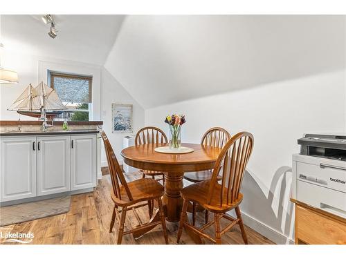 170 Muskoka Road N, Gravenhurst, ON - Indoor Photo Showing Dining Room