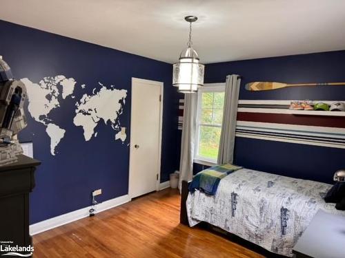 390 Manitoba Street, Bracebridge, ON - Indoor Photo Showing Bedroom