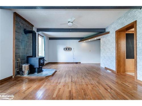 326 Lafontaine Road W, Tiny, ON - Indoor