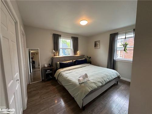 45 Lombard Street, Meaford, ON - Indoor Photo Showing Bedroom