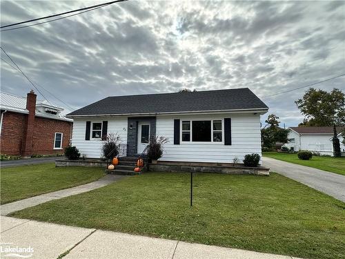 45 Lombard Street, Meaford, ON - Outdoor