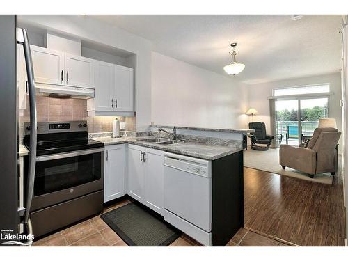 302-34 Bayfield Street, Meaford, ON - Indoor Photo Showing Kitchen With Double Sink