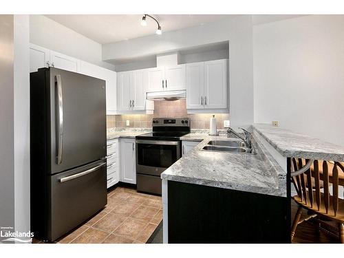 302-34 Bayfield Street, Meaford, ON - Indoor Photo Showing Kitchen With Double Sink