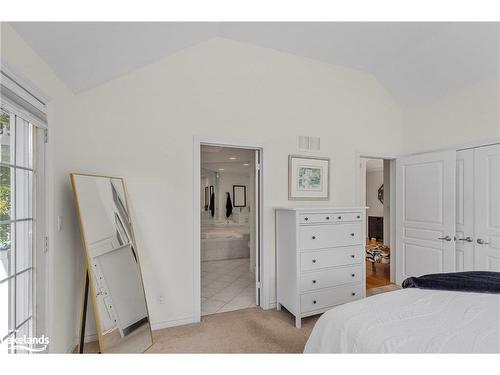 36 Nettleton Court, Collingwood, ON - Indoor Photo Showing Bedroom