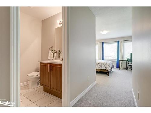 33 Lett Avenue, Collingwood, ON - Indoor Photo Showing Bathroom