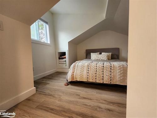 29 Richmond Street, Emsdale, ON - Indoor Photo Showing Bedroom