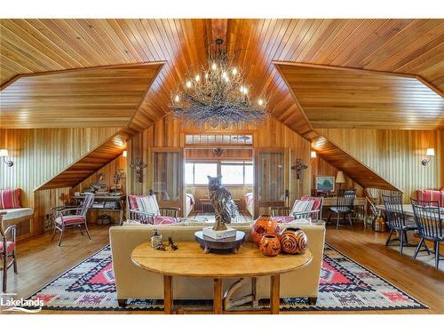 0 M  (Mossy Rock) Island, Port Carling, ON - Indoor Photo Showing Living Room