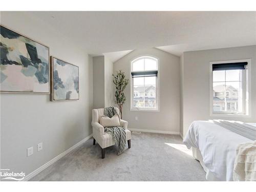 13 Barfoot Street, Collingwood, ON - Indoor Photo Showing Bedroom