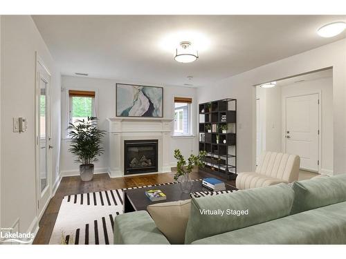 215 Forest Glen Drive, Gravenhurst, ON - Indoor Photo Showing Living Room With Fireplace