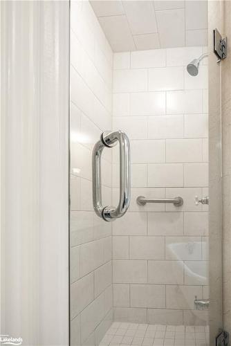 774 Hurontario Street, Collingwood, ON - Indoor Photo Showing Bathroom